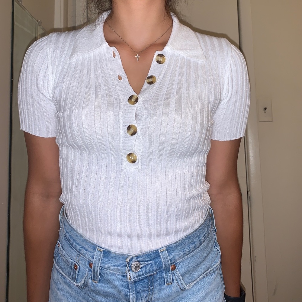 Forever 21 Cream Sweater Top